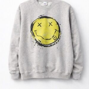 GAP Gray Crewneck Sweater with Yellow Graphic